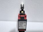 Bernstein 188-UV16Z DGKw Roller Lever Limit Switch - Image 5
